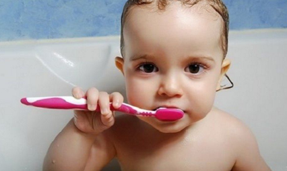 Πόση ποσότητα οδοντόκρεμας πρέπει να χρησιμοποιούν τα παιδιά προσχολικής ηλικίας;